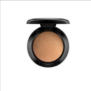 MAC eyeshadow amber lights